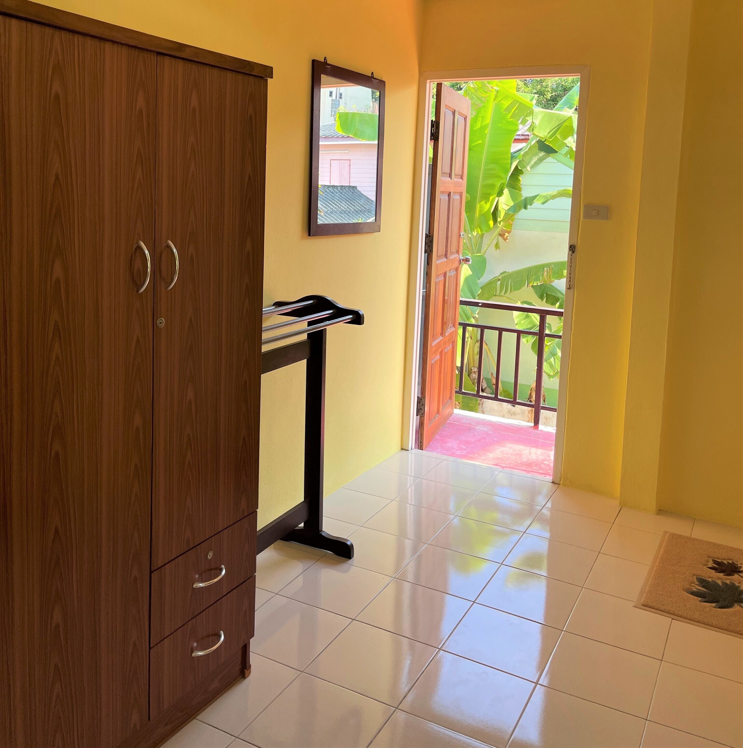 Golf-Sea-City Guest House