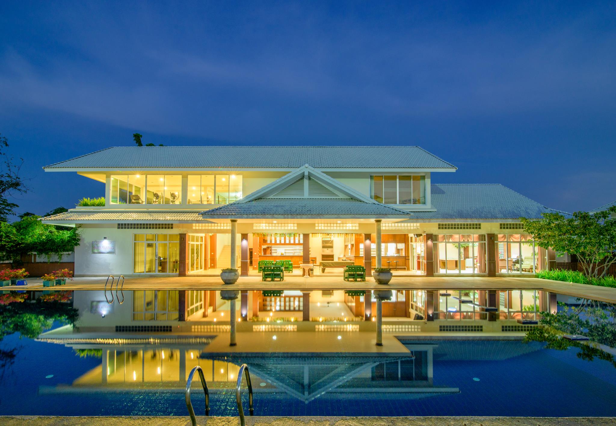Taweeporn Condotel and Resort