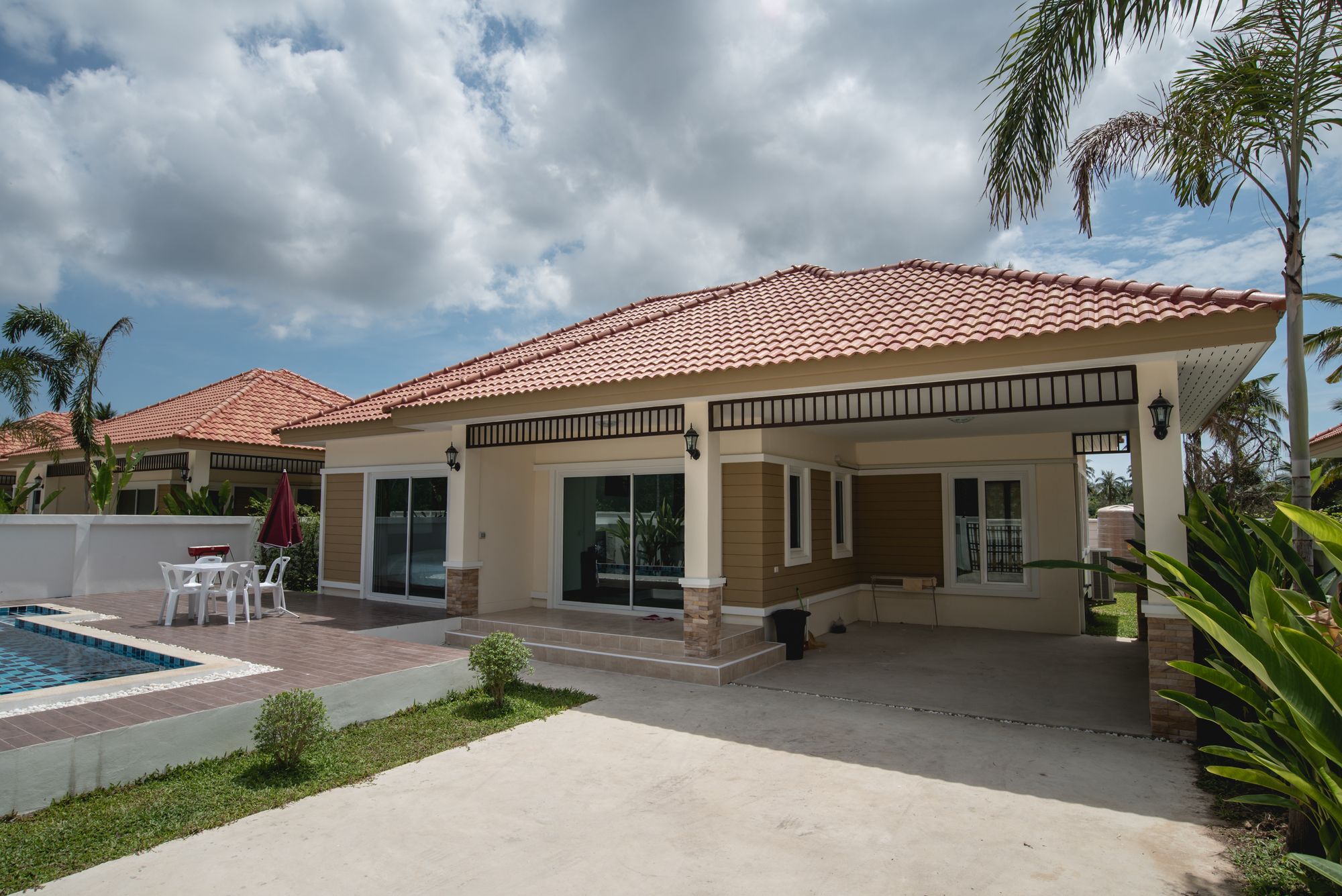 The Legacy Huahin Pool Villa