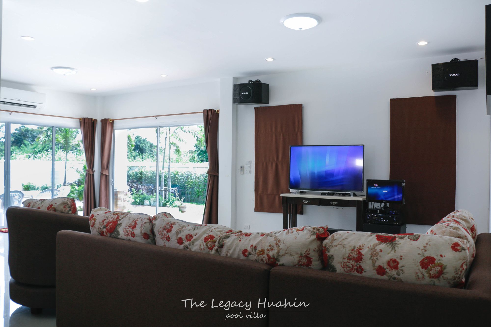 The Legacy Huahin Pool Villa