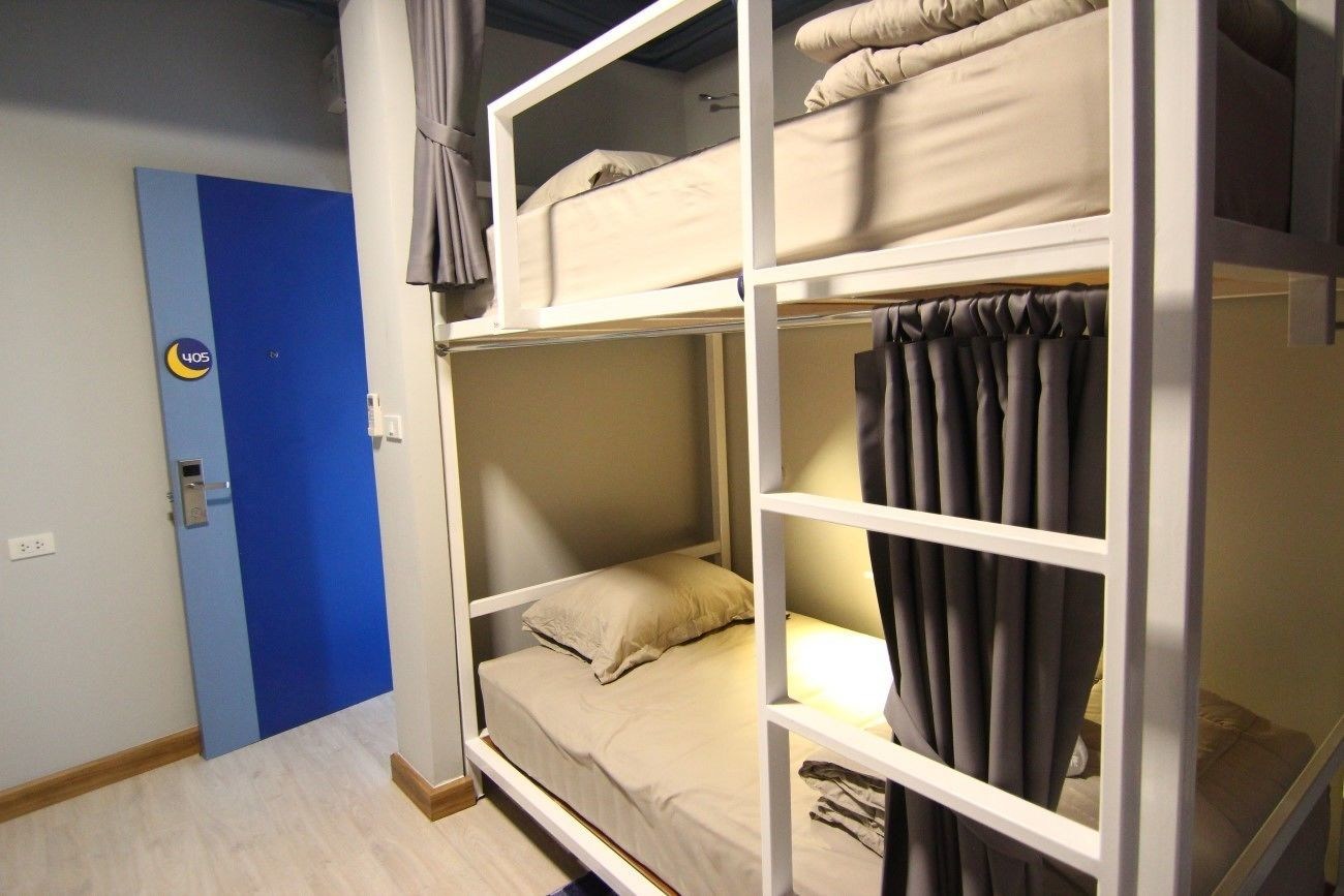 The Moon Hostel Hua Hin