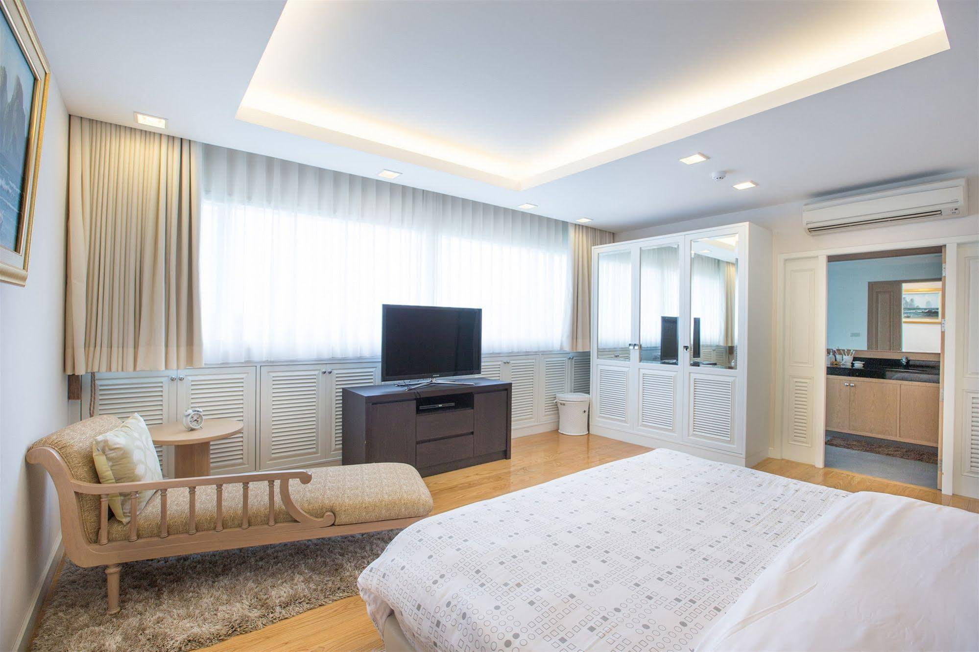 The Royal Princess Condominium Hua Hin