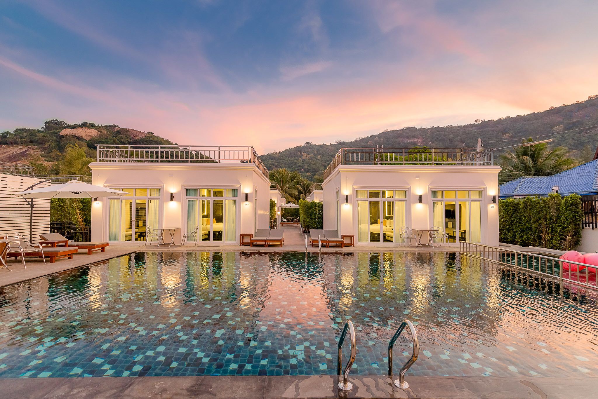 T Villas Huahin
