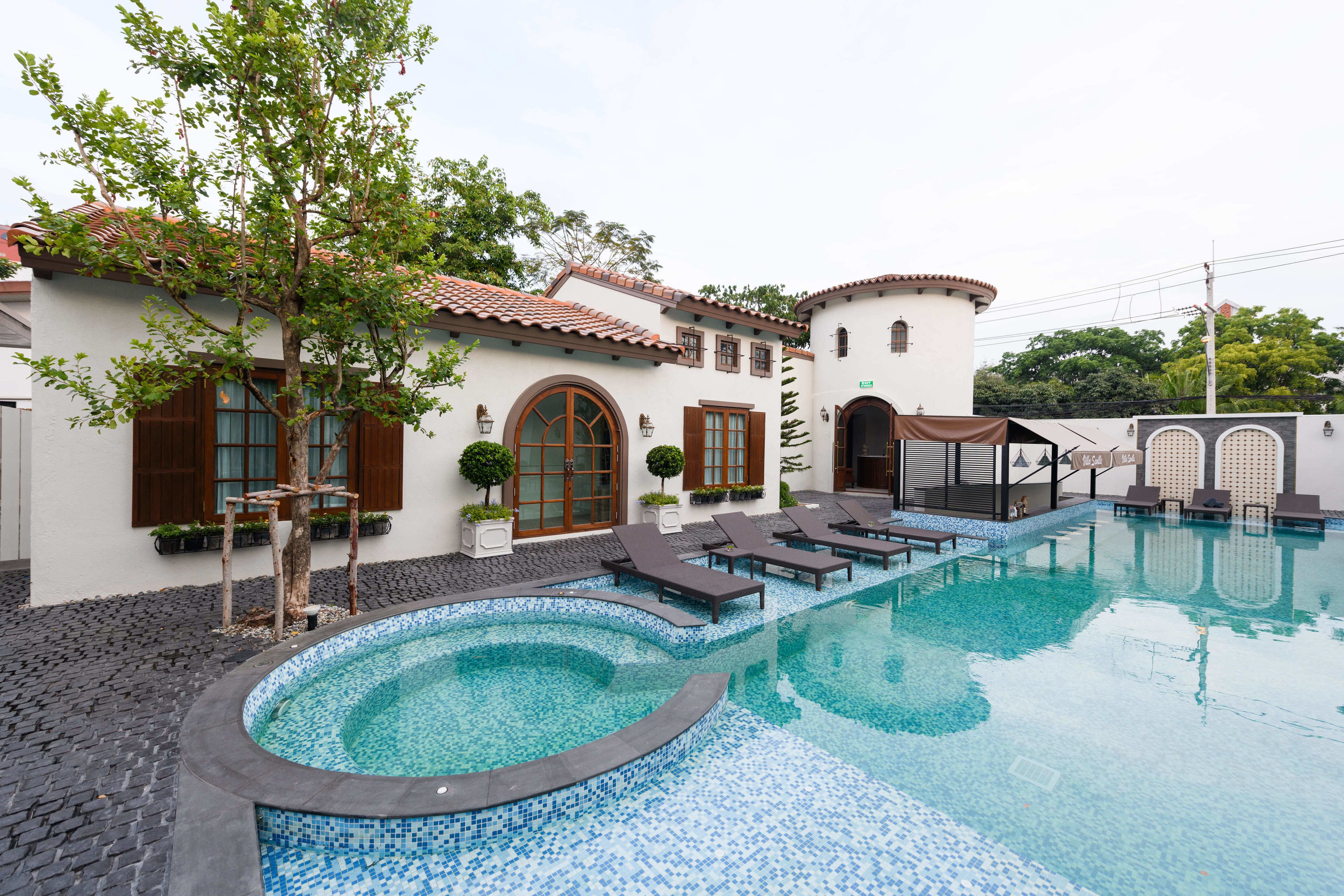 Villa Seville