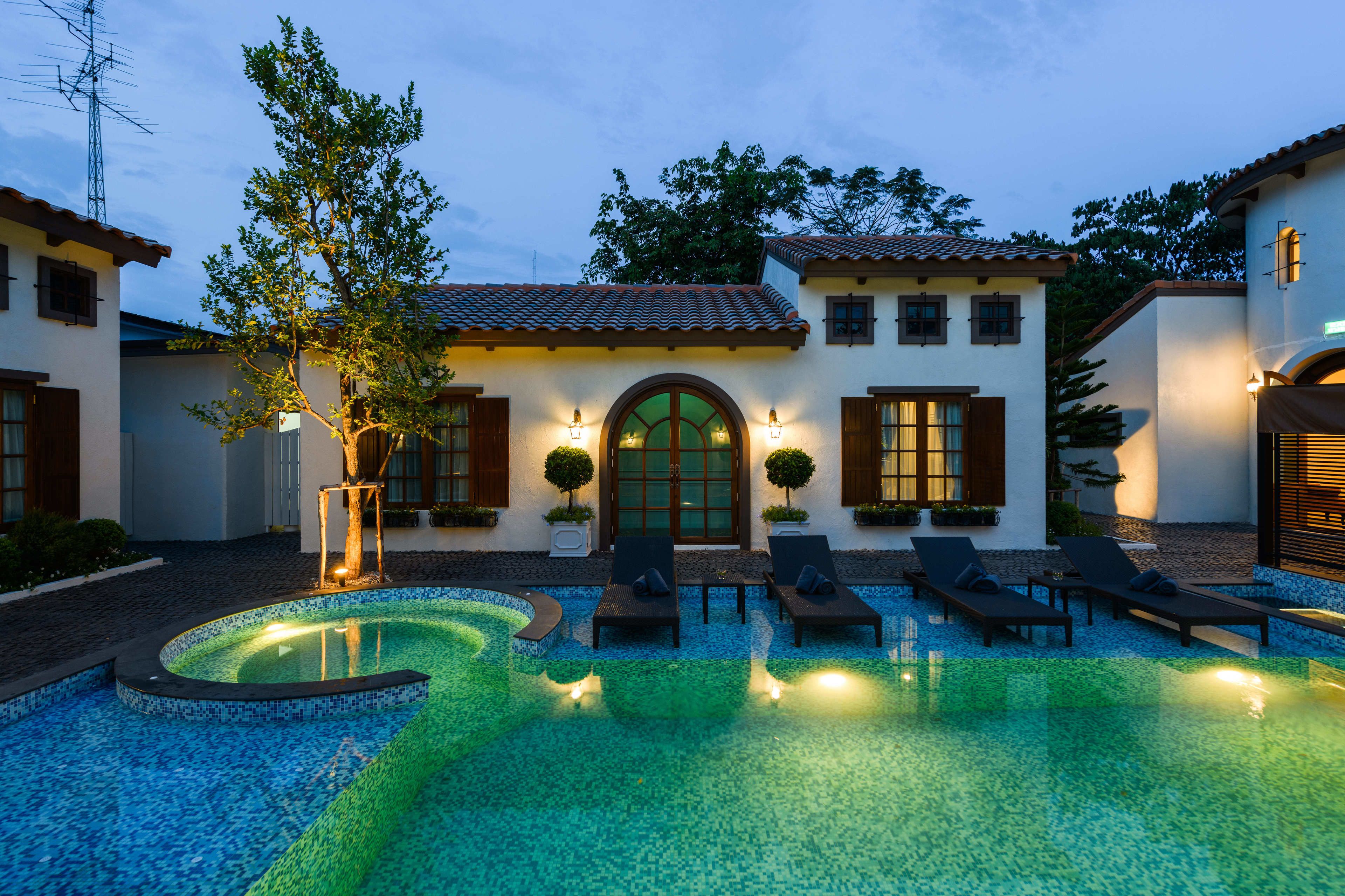Villa Seville