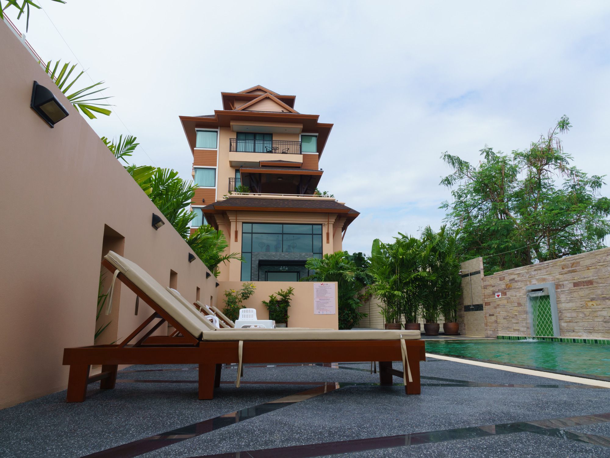 Visa Hotel Hua Hin