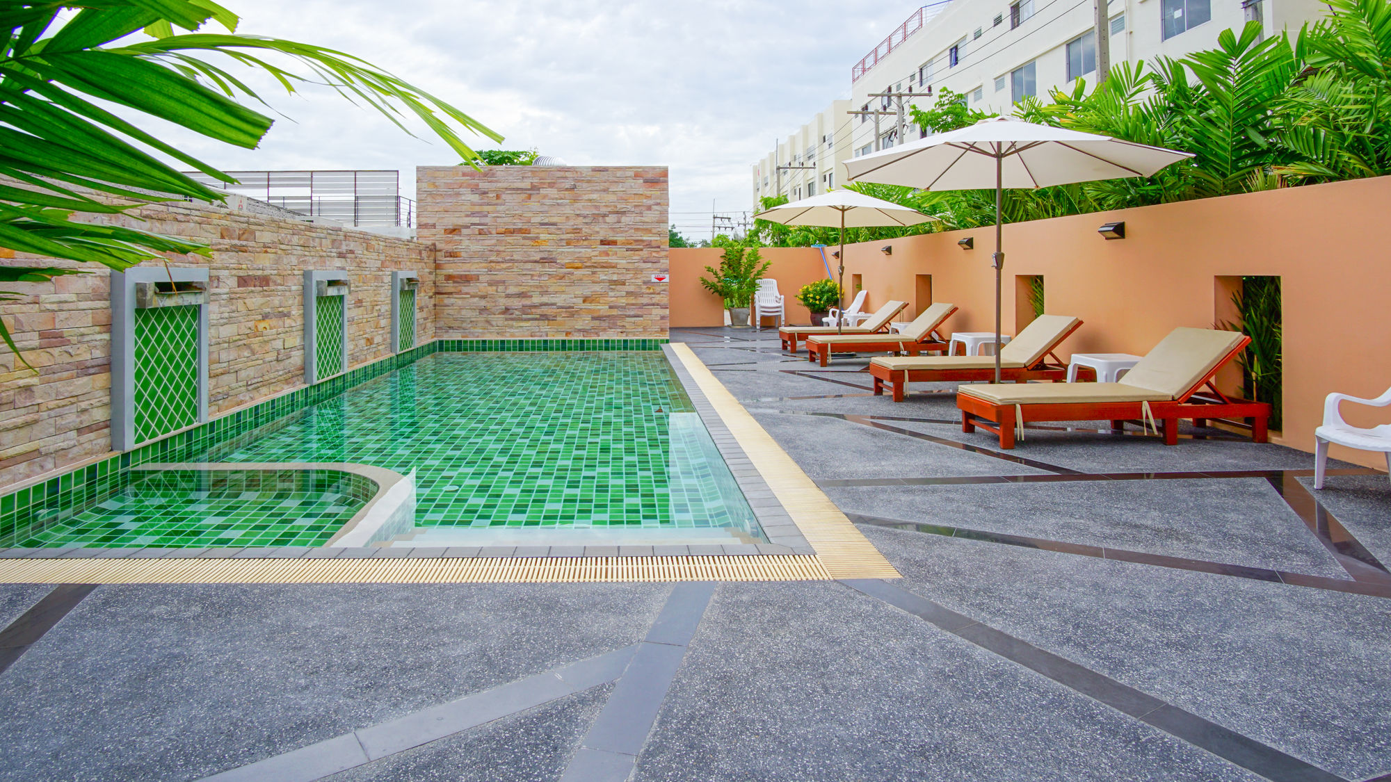 Visa Hotel Hua Hin