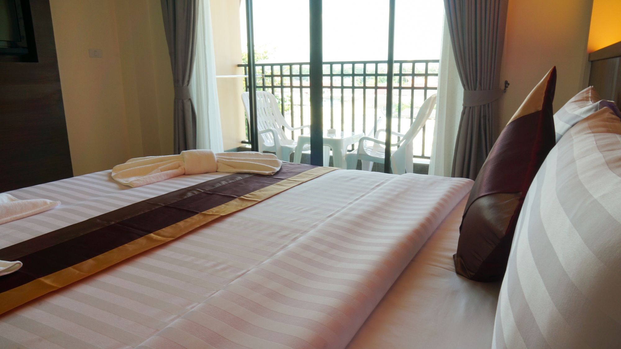 Visa Hotel Hua Hin