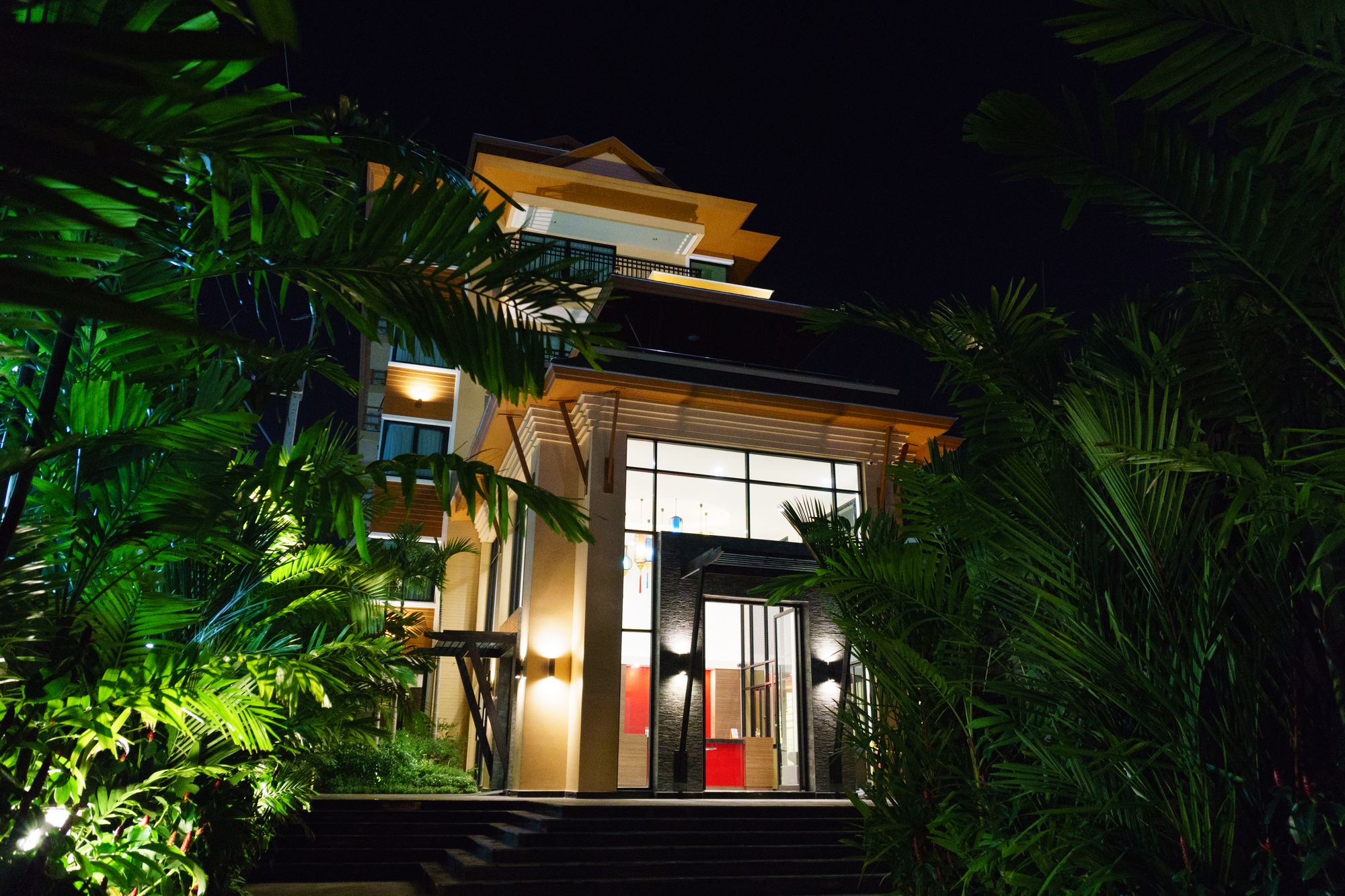 Visa Hotel Hua Hin