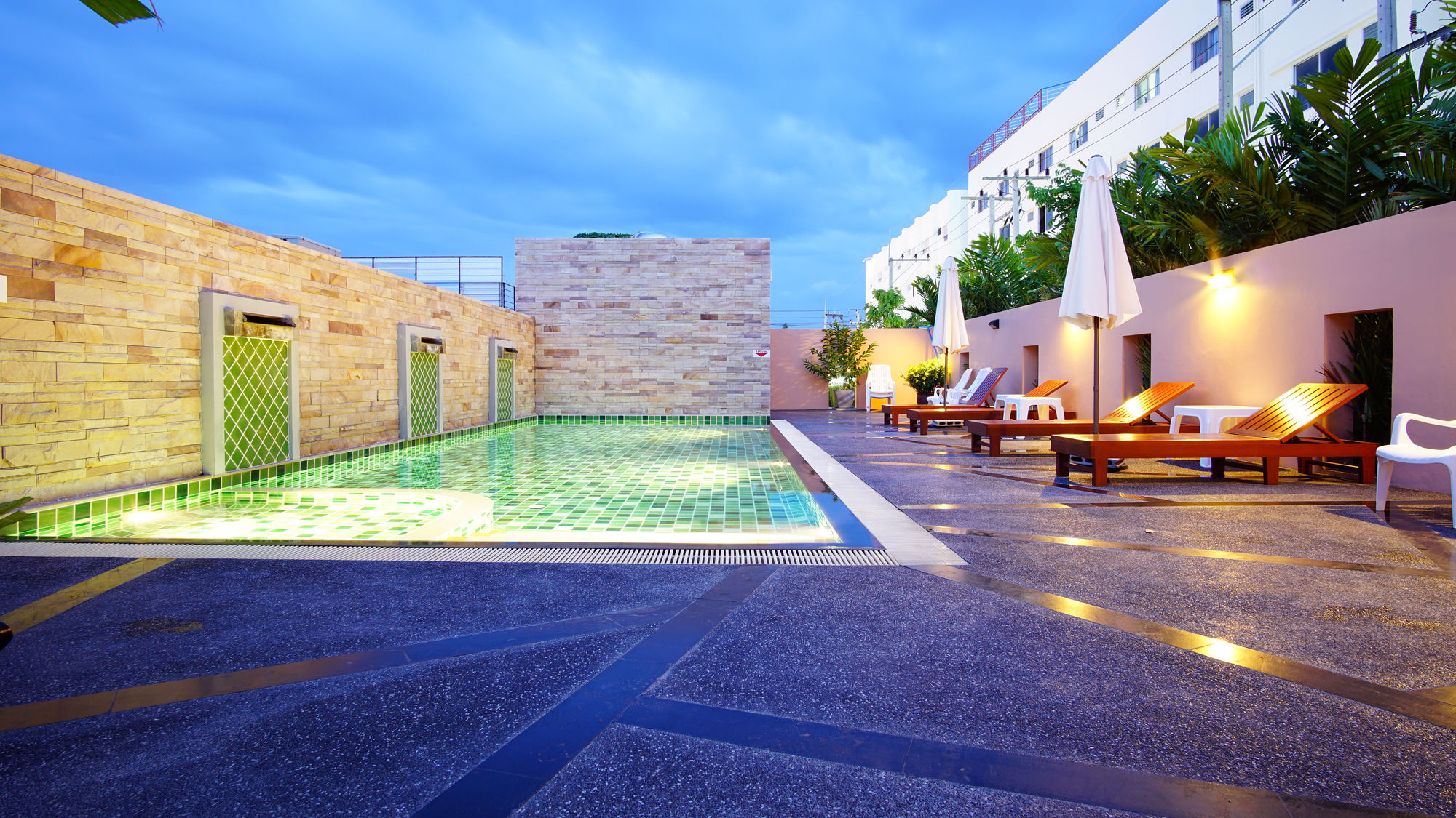 Visa Hotel Hua Hin
