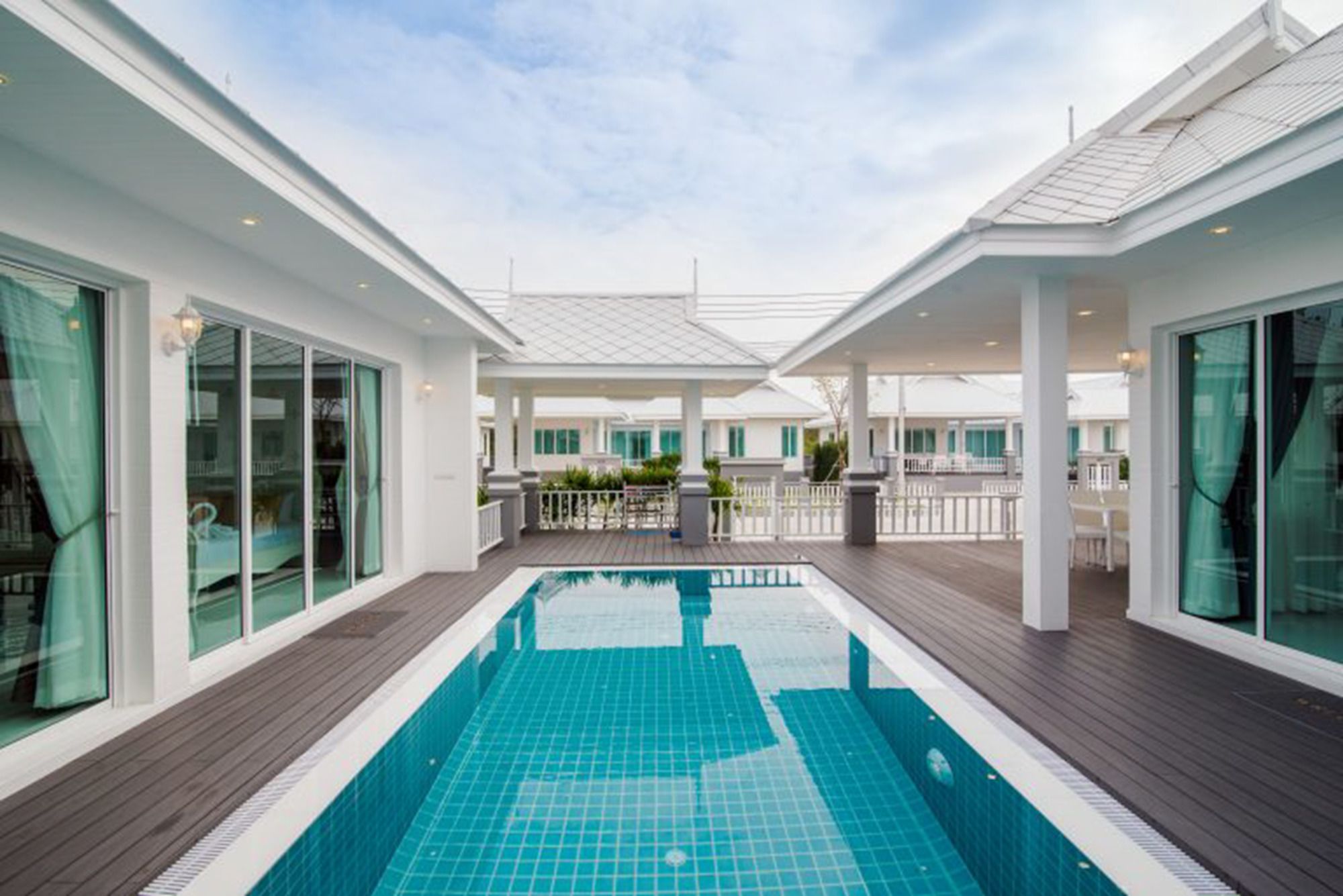 Wan Arun Houses