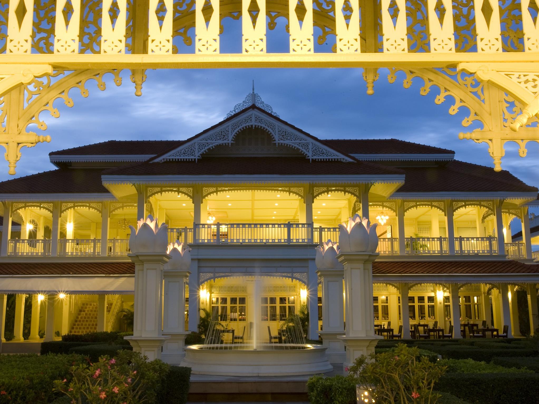 Wora Bura Hua Hin Resort & Spa