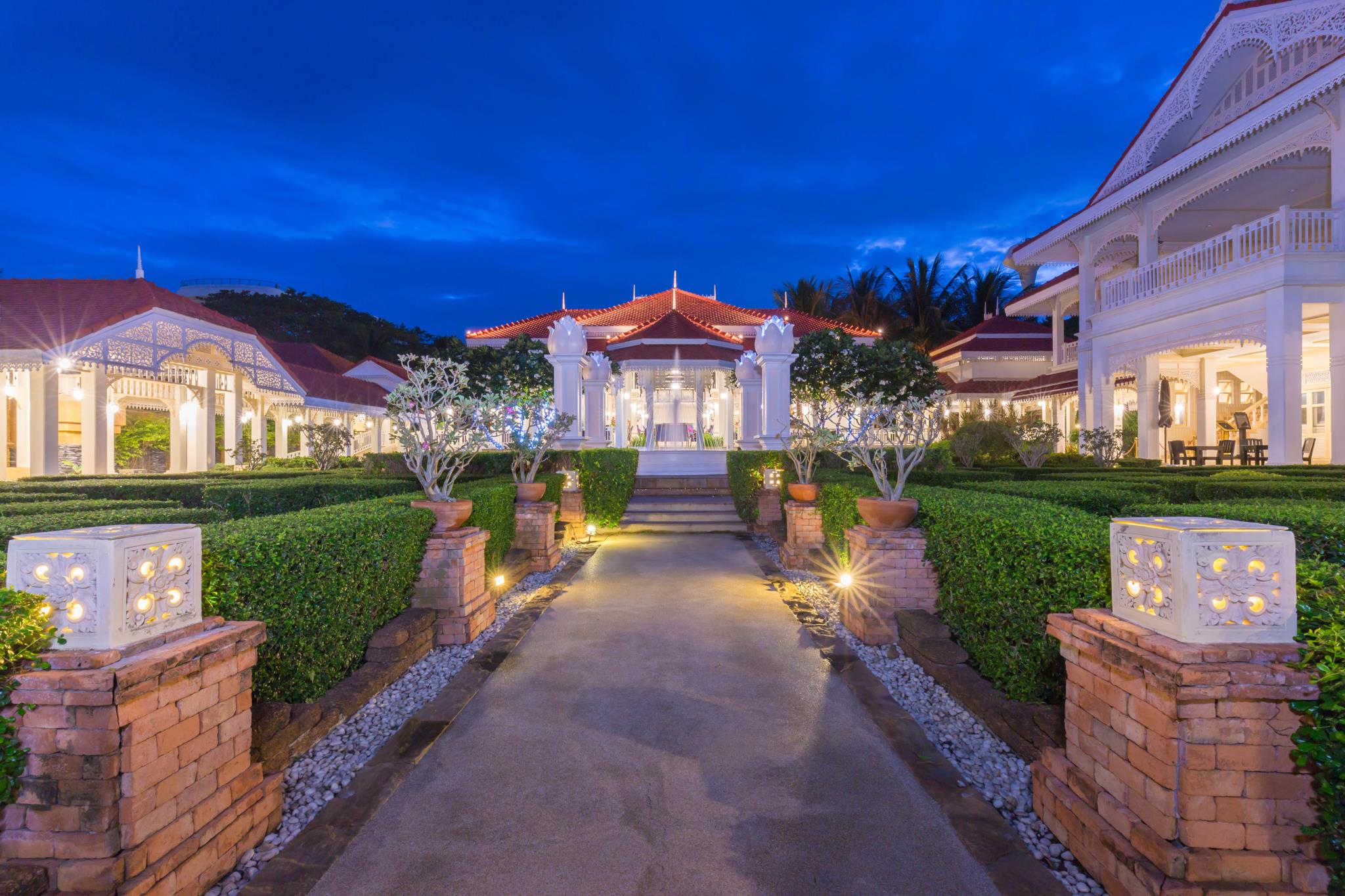 Wora Bura Hua Hin Resort & Spa