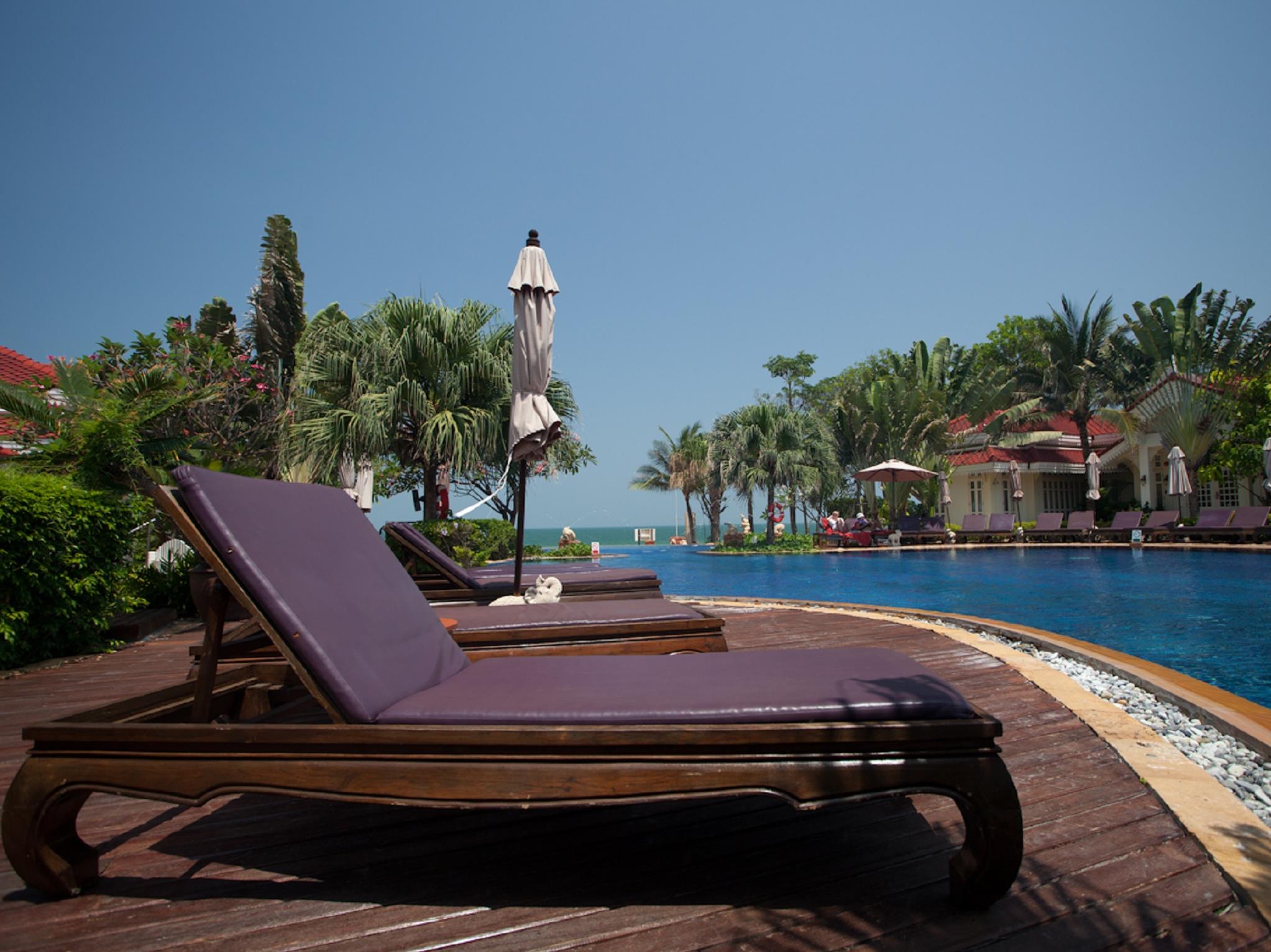 Wora Bura Hua Hin Resort & Spa