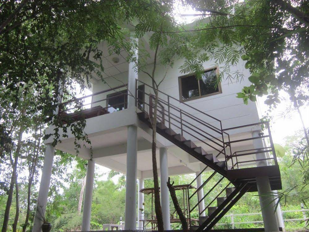 Kwangchow Waterfall Natural Health Resort