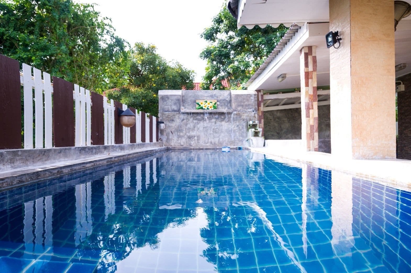 Baan Pak Hadd Jao Seawind 1
