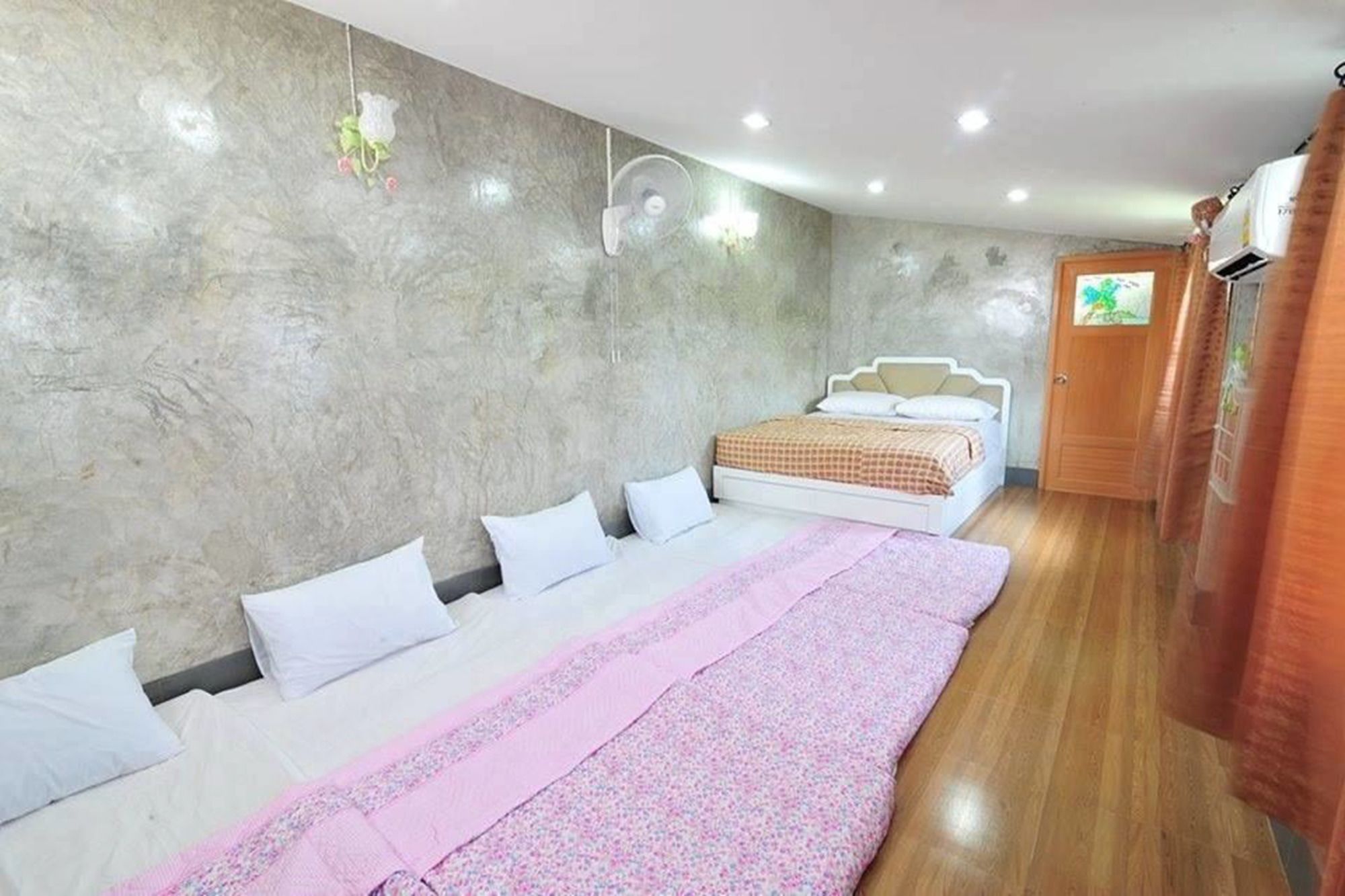 Baan Pak Hadd Jao Seawind 1