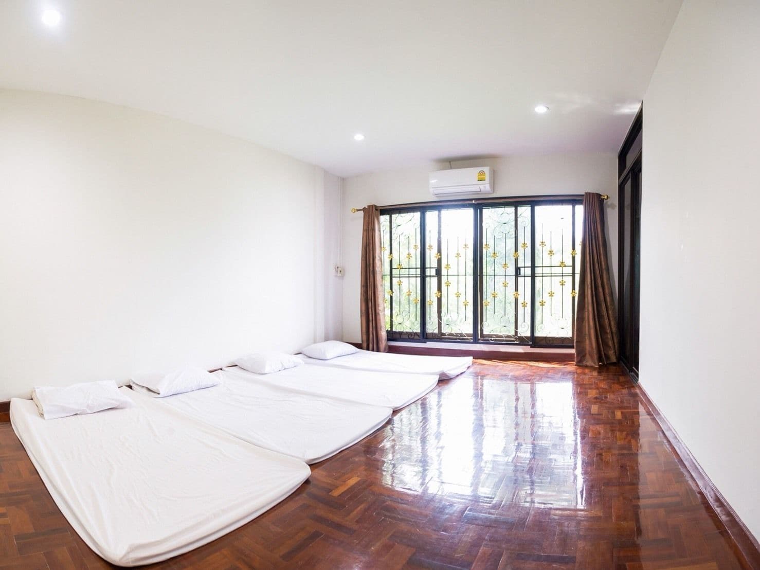 Baan Pak Hadd Jao Seawind 2
