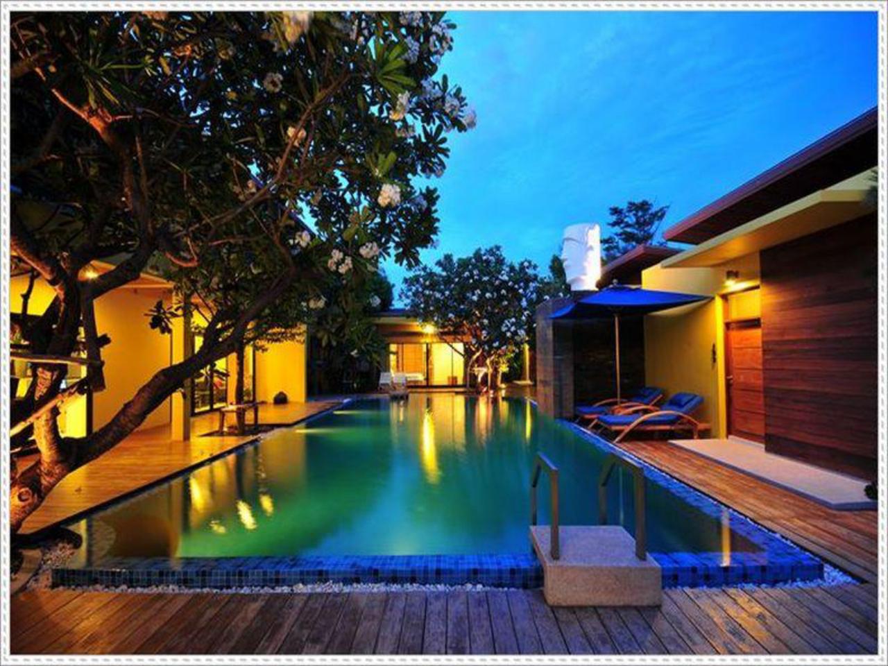Capstone Resort