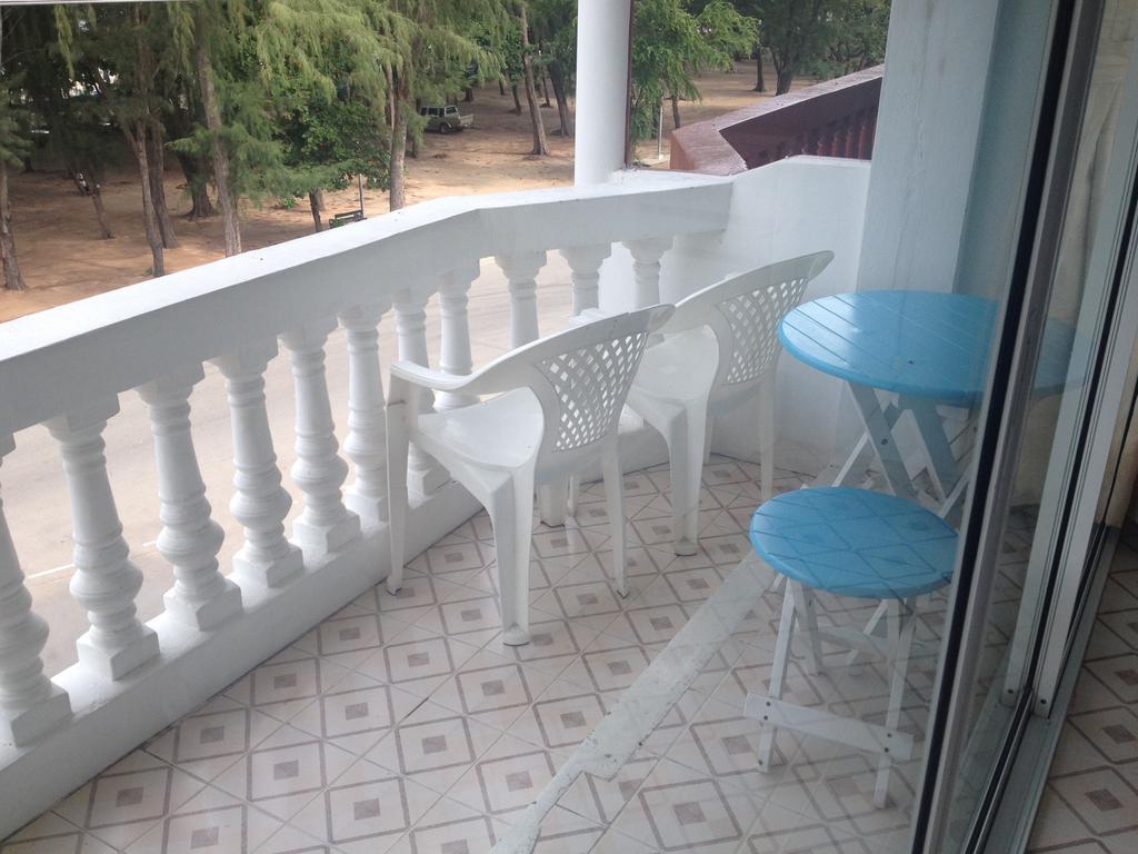Cha Am Seaside Hotel