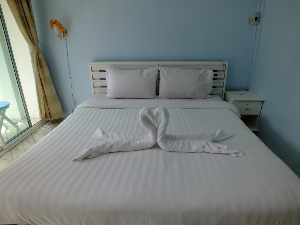Cha Am Seaside Hotel