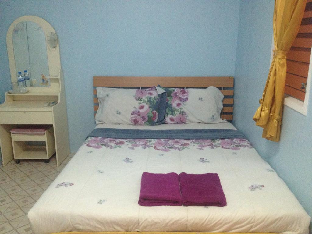 Cha Am Seaside Hotel
