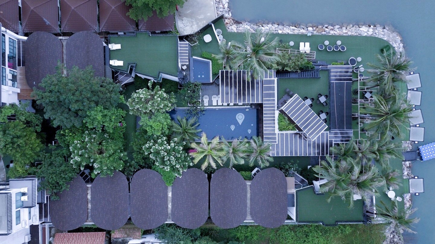 Eco Moment Beach Resort