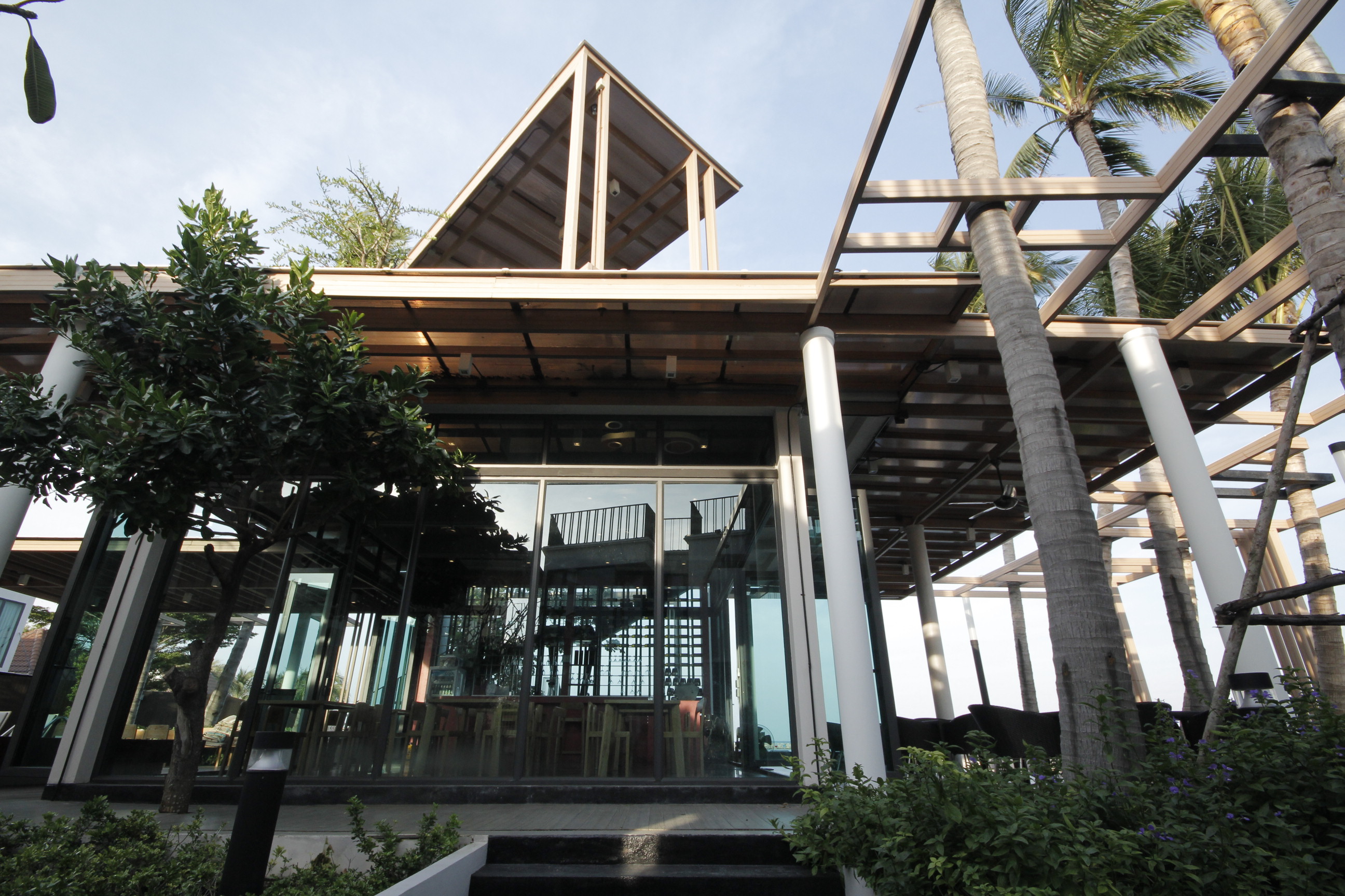 Eco Moment Beach Resort