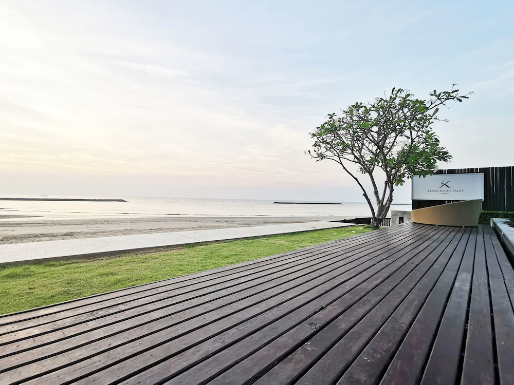 Keang Kluen Talay Resort