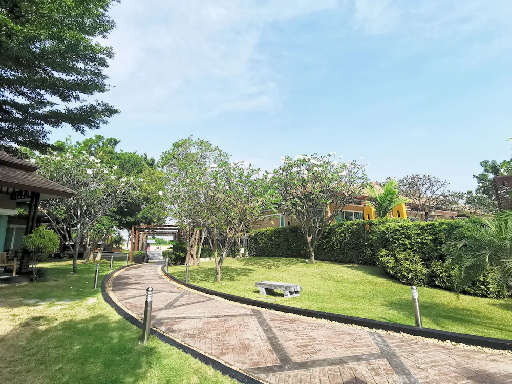 Keang Kluen Talay Resort