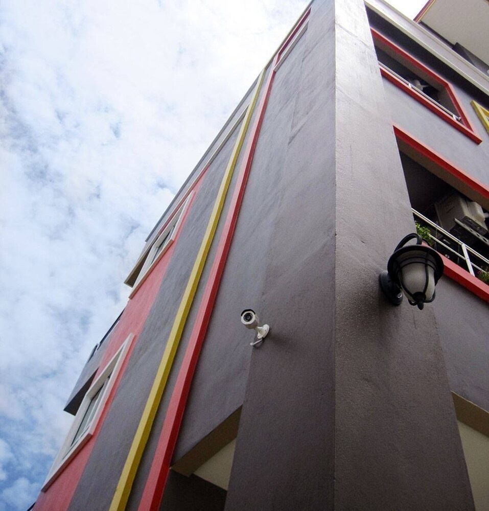 Le Mae Residence