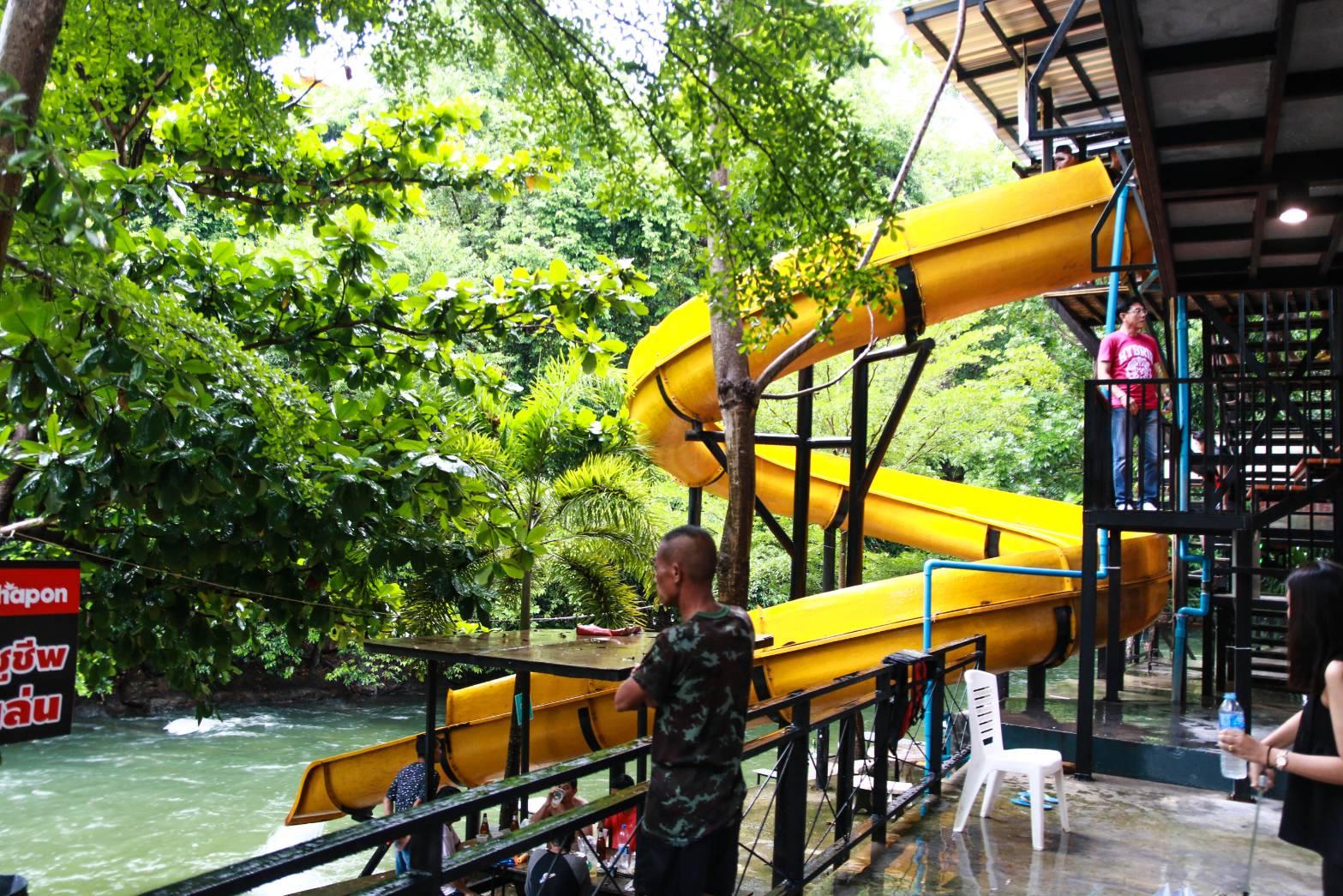 Natthaphon Resort