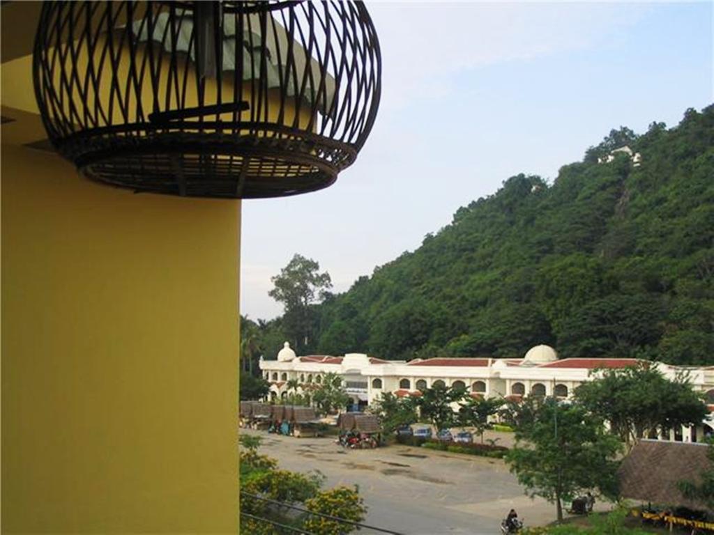 Sun Hotel