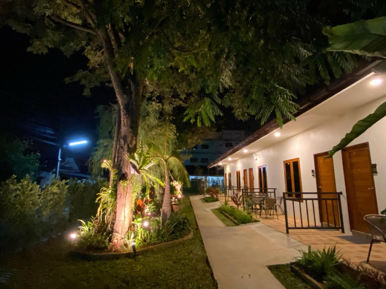 The Cozy Hotel