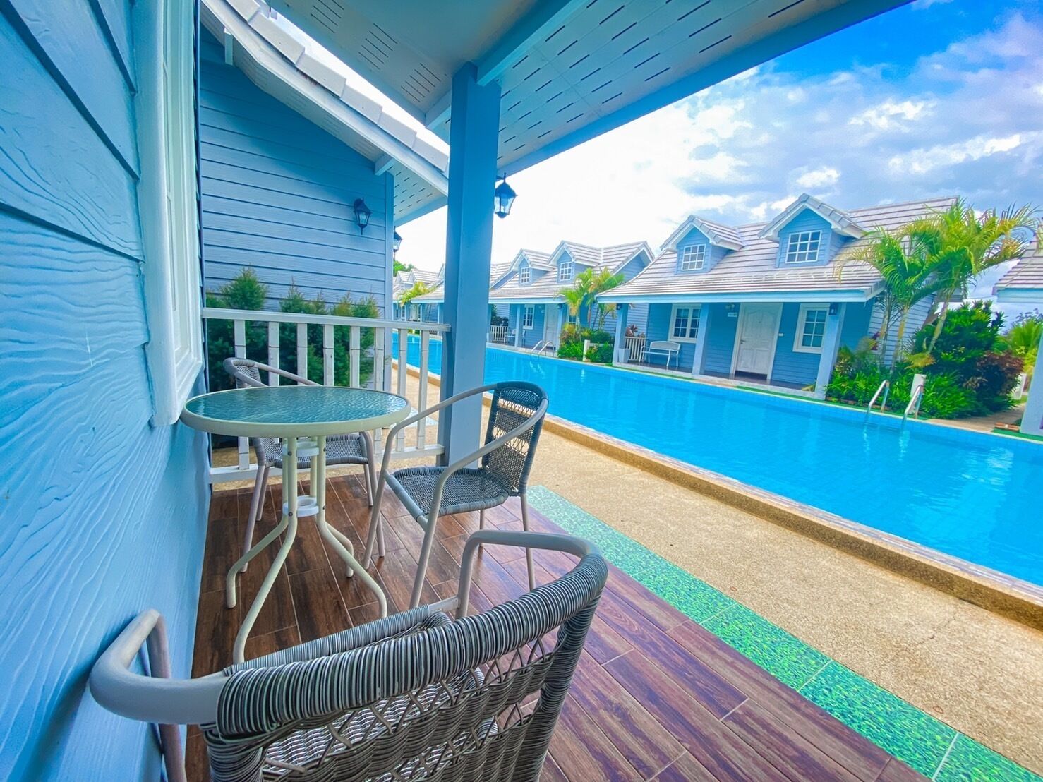 The Memory Luxury Resort