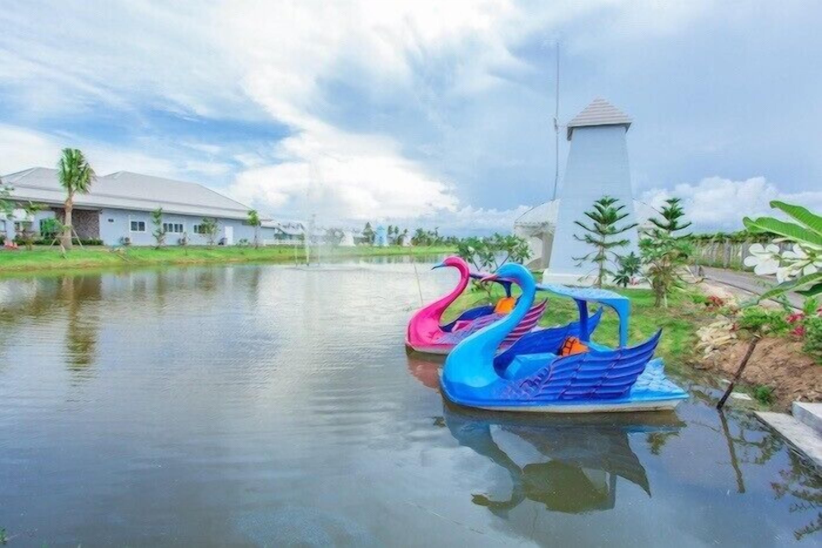The Memory Luxury Resort