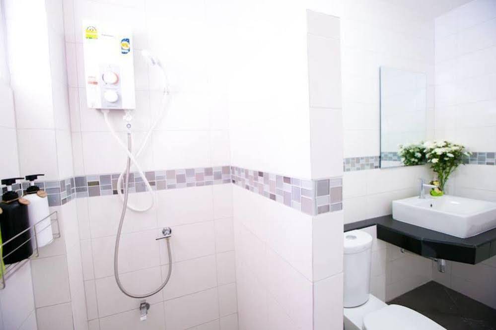 White Monkey Guesthouse