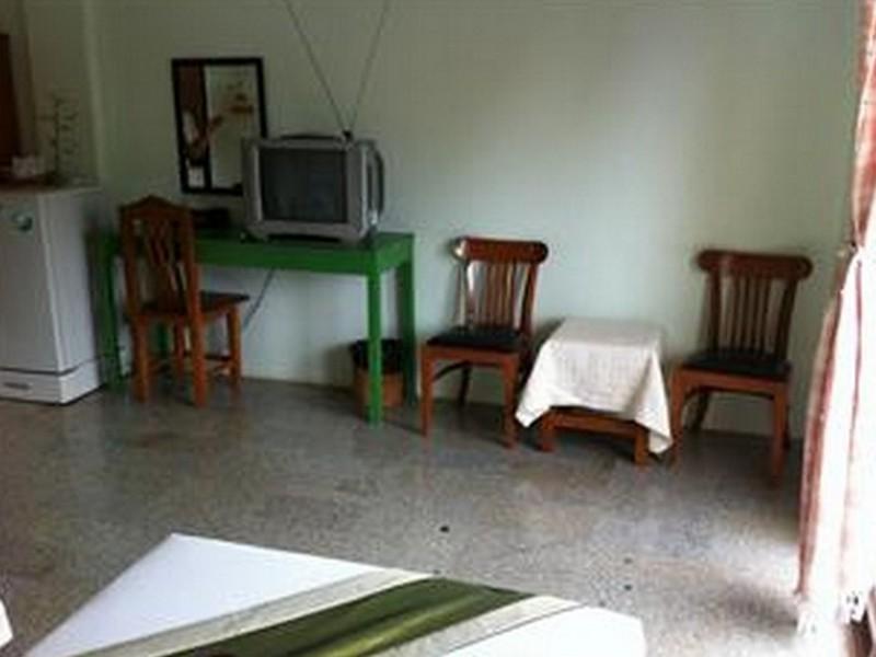 Aow Noi Sea View Resort