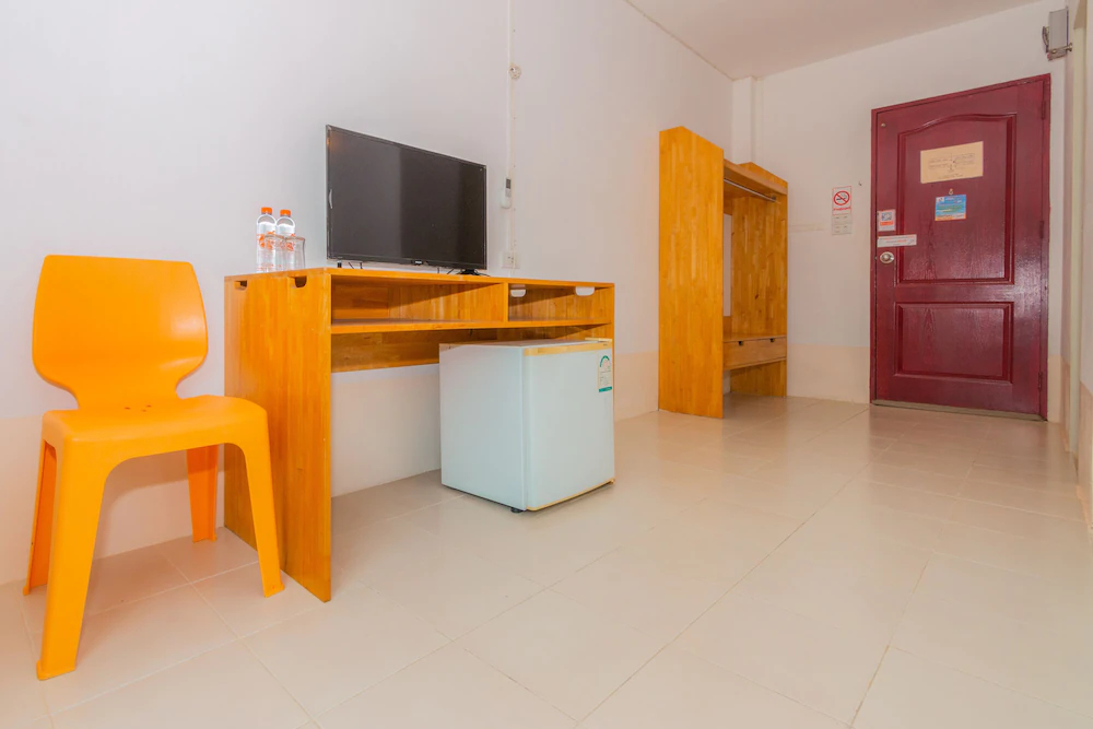 Koh Lak Resort by OYO Rooms