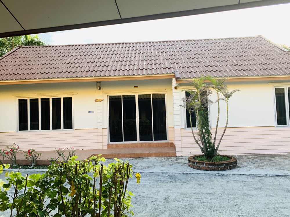 Srisupawadee Resort