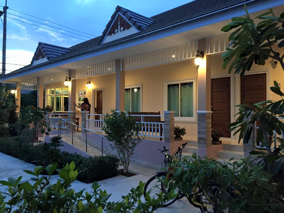 Suksopha Resort