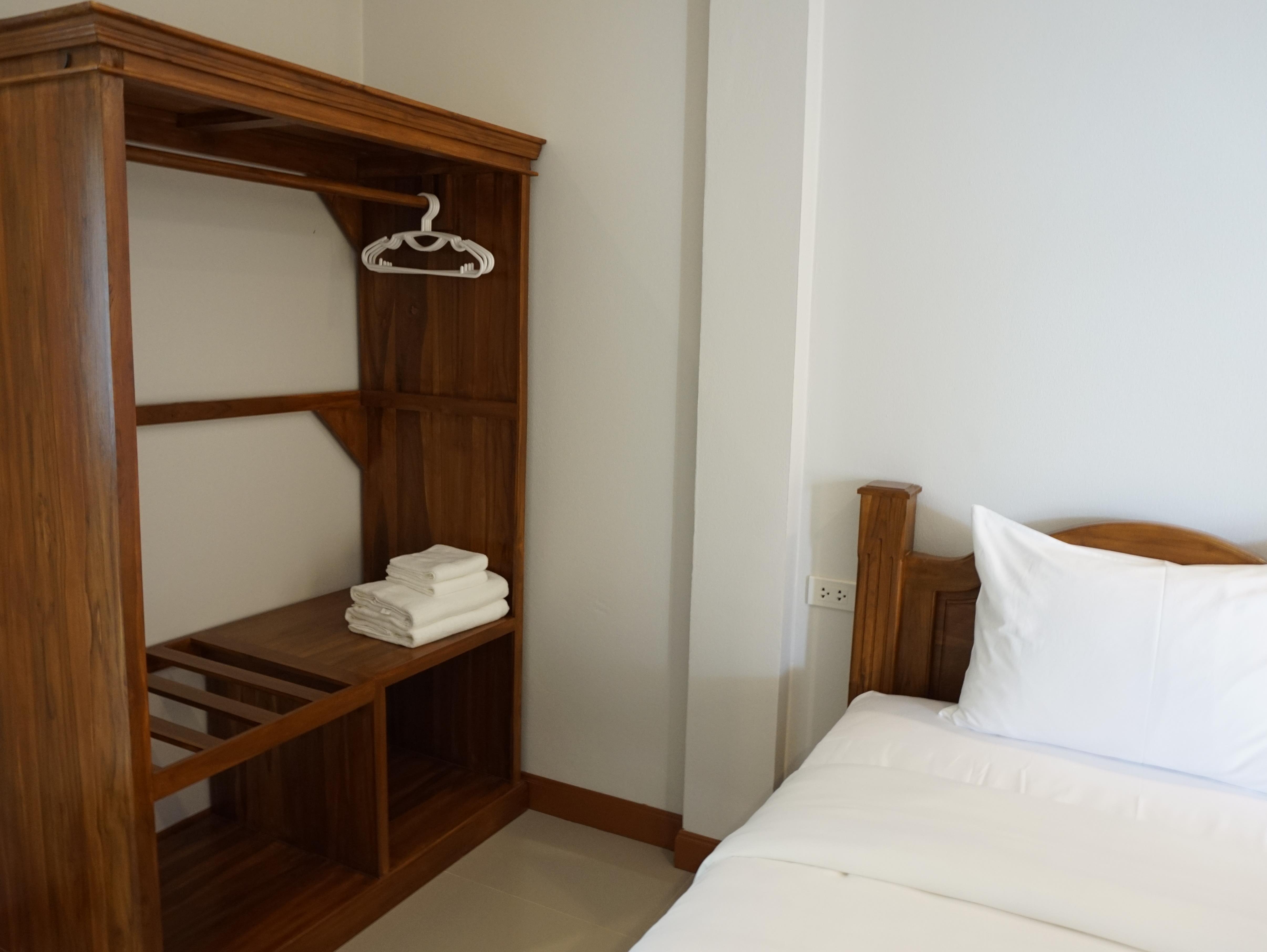 Suksopha Resort