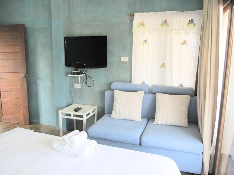 Baan Parinda Pom Pom Home