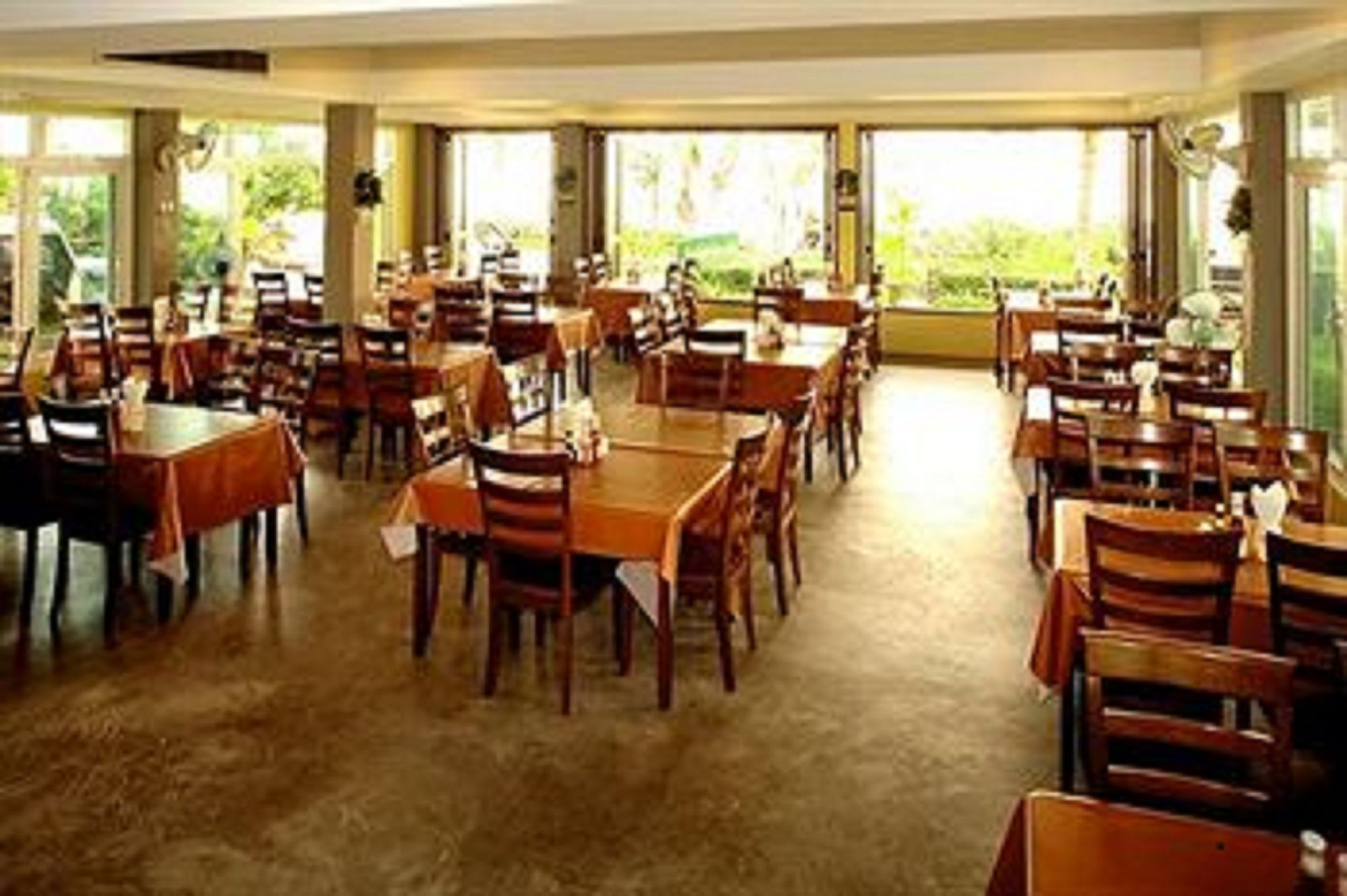 Bacchus Home Resort