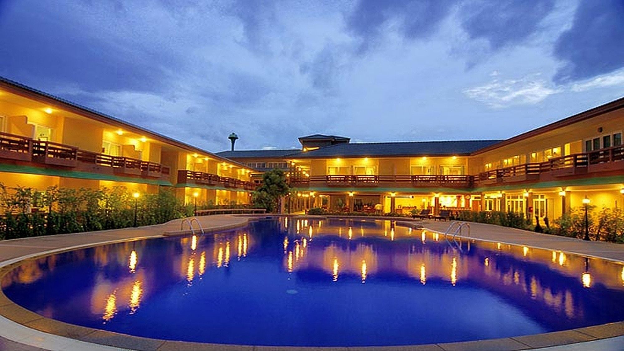 Bacchus Home Resort