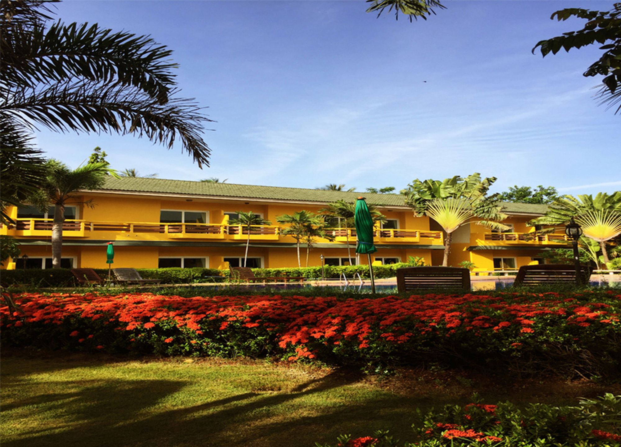 Bacchus Home Resort