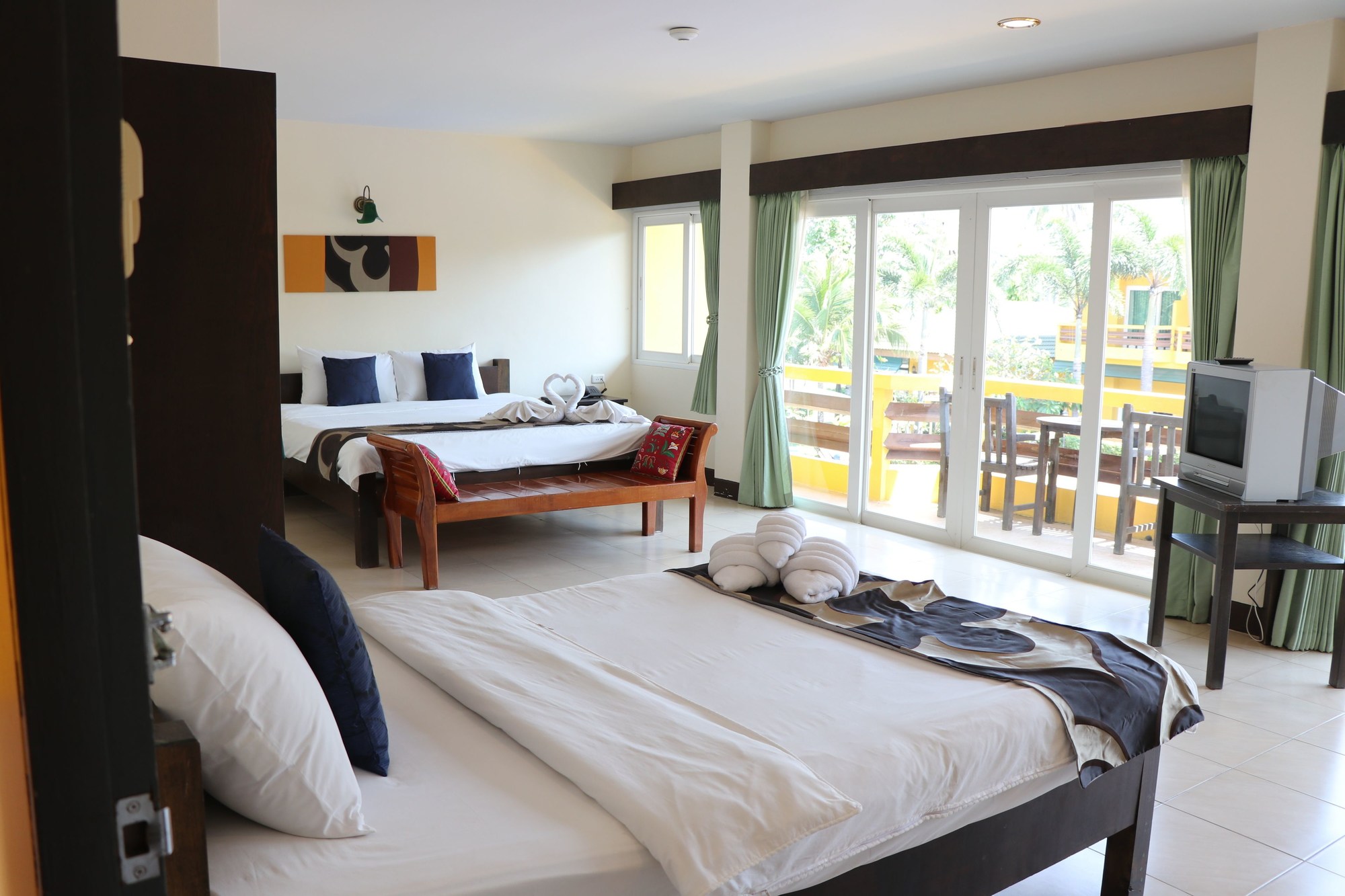 Bacchus Home Resort
