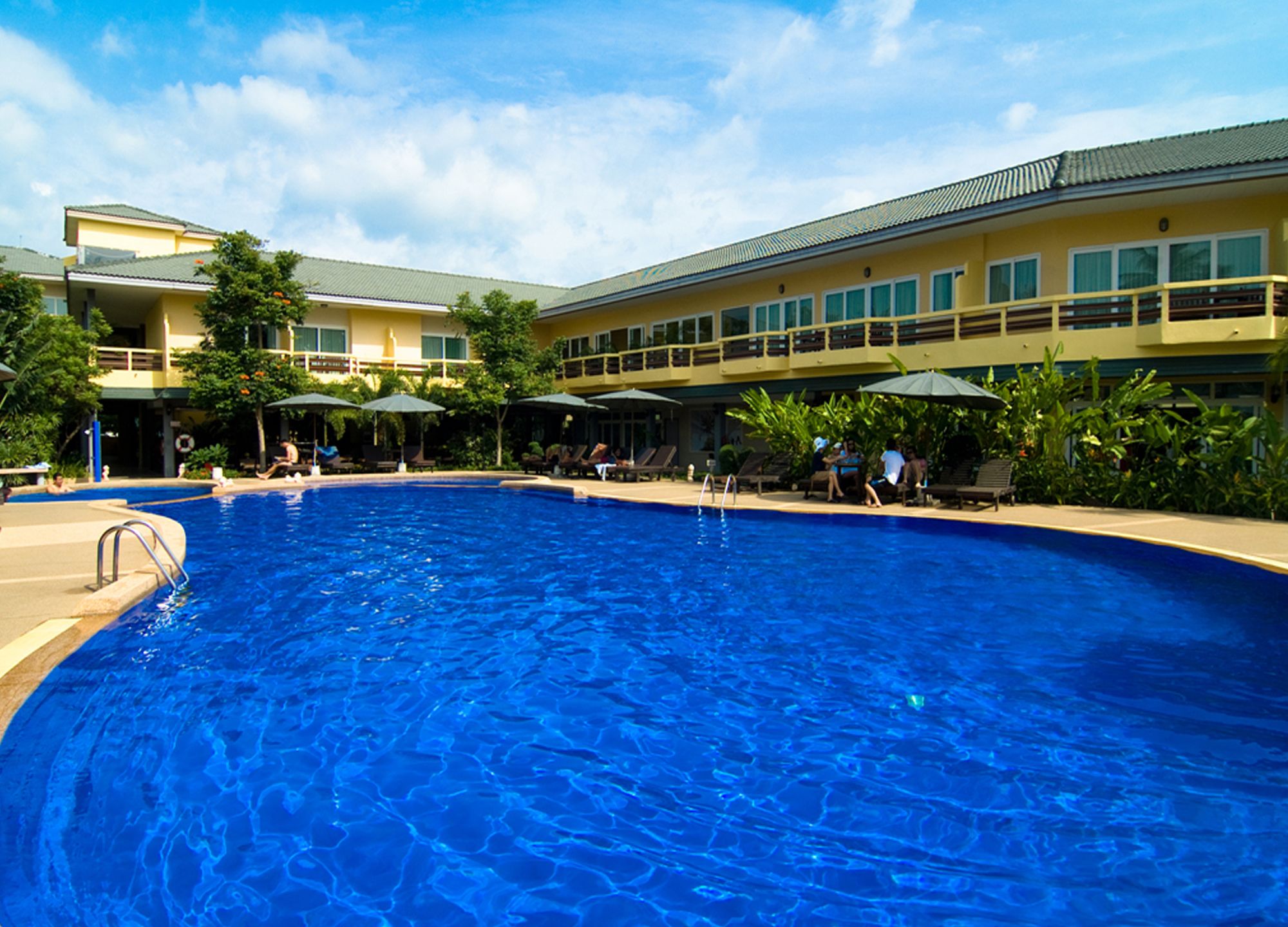 Bacchus Home Resort