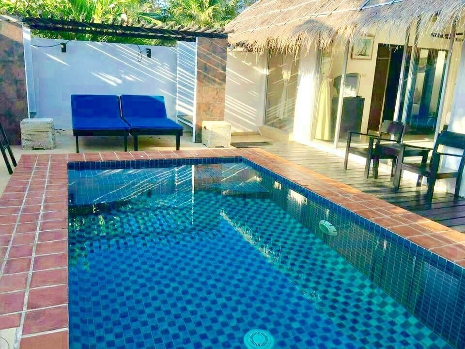 Lawana Escape Beach Resort Pranburi