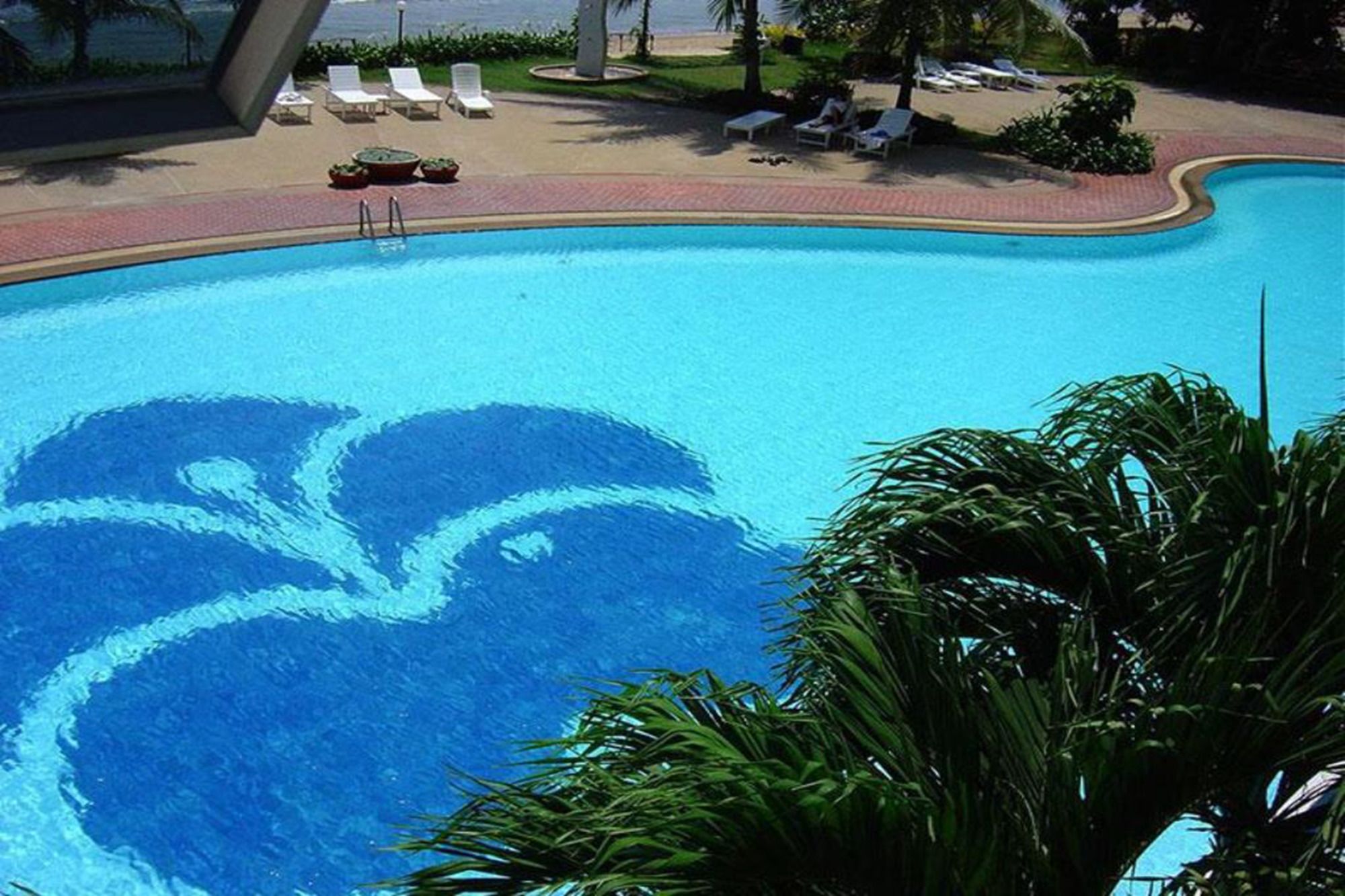 Milford Paradise